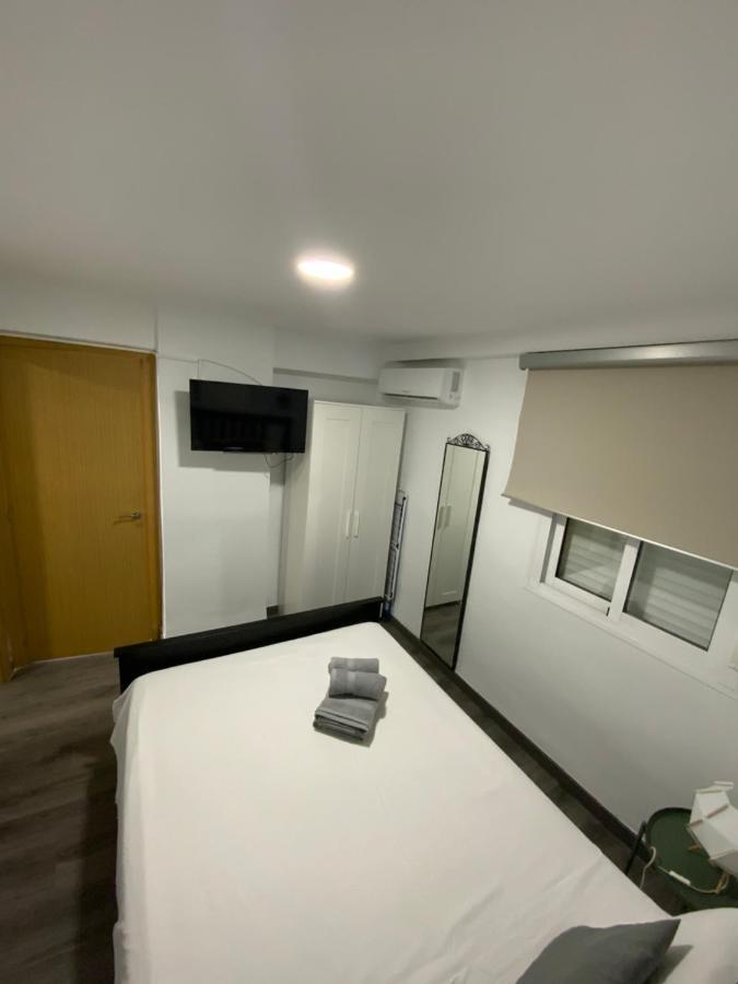 Goya Apartamentos Малага Екстериор снимка